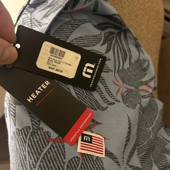 travis mathew Hawaiian Golf Shirt Polo Red Letter Day Peru USA Flag Performance